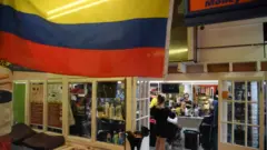 Mercado latino en Seven Sisters.