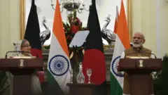 বৈঠক শেষে দুই দেশের প্রধানমন্ত্রী সংবাদমাধ্যমের সামন সংক্ষিপ্ত বক্তব্য রাখেন।