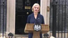 लिज़ ट्रस