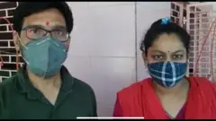 વિશાખા જોષી પતિ સાથે