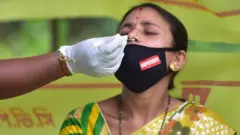 कोरोनाची तिसरी लाट ऑक्टोबर महिन्यात येणार?
