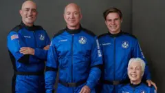 ካብ ጸጋም ንየማን፡ ማርክ ቤዞስ፣ ጄፍ ቤዞስ፣ ኦሊቨር ዲሜንን ዋሊ ፋንክን