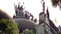बाबरी मस्जिद