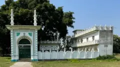 এখানেই গড়ে উঠবে নতুন মসজিদ কমপ্লেক্স