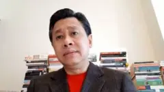 นายจักรภพ เพ็ญแข