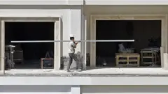 کارگر ساختمانی در ایران