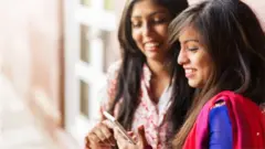 শুক্রবার থেকে বাংলাদেশে বন্ধ ছিলো ফেসবুক