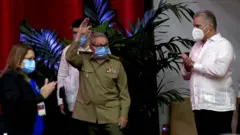 Raúl Castro en el VIII Congreso del PCC.
