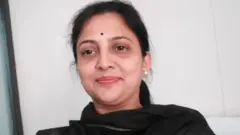 வழக்கறிஞர் கனிமொழி மதி