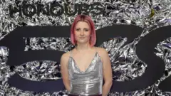 إميلي بيرنز