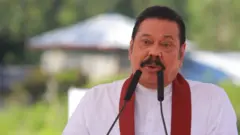 பிரதமர் மஹிந்த ராஜபக்ஷ