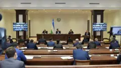 Ўзбекистон Сенати мажлиси