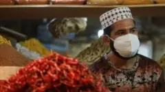 চাল, ডাল, পেঁয়াজ ও ভোজ্য-তেলের দাম বেড়েছে কয়েক সপ্তাহ ধরে