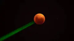 ਕੈਲੀਫੋਰਨੀਆ ਦੇ ਸੈਨ ਡਿਆਗੋ ਦੇ ਆਸਮਾਨ ਦਾ ਨਜ਼ਾਰਾ