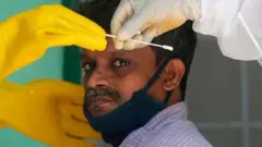 கோவிட் - 19 தாக்குதலுக்கு தமிழ்நாட்டில் அளிக்கப்படும் சிகிச்சை என்ன?