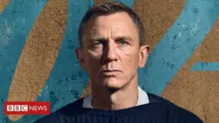Daniel Craig