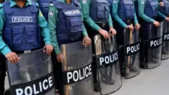 এক হাজারের বেশি পুলিশ মোতায়েন করা হয়েছে