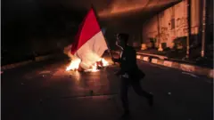 Hukum
