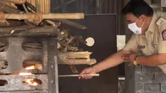 कोरोना, अंत्यसंस्कार, पोलीस