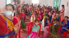 பெண்கள் விருது - மாரியம்மாள்