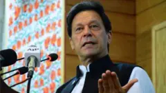 عمران خان