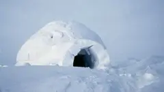 اگلو