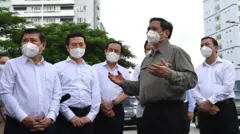 Thủ tướng Phạm Minh Chính thăm TP HCM vào cuối tuần qua.