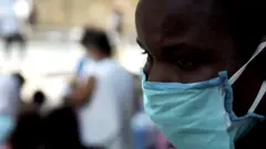 कोरोना वायरस की मार पड़ी तो घर में काम करने वाली औरतों को सड़क पर छोड़ दिया गया. देखिए, इनकी आपबीती.