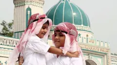 মালেরকোটলাতে মুসলিম শিশুদের খুশির ঈদ