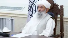 حسن آخوند