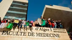 الجامعات الجزائرية