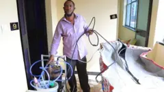 የኮቪድ-19 ጽኑ ህሙማንን ያለ ንክኪ ገላቸውን የሚያጥበው አልጋ