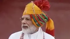 नरेंद्र मोदी
