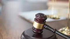 உயர்நீதிமன்ற நீதிபதி என்.ஆனந்த் வெங்கடேஷ்