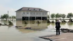 Ўзбекистон