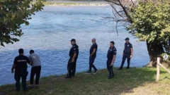 policija, spasavanje, policajci spasavaju, migranti, migranti se udavili u Drini