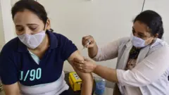 ਕੋਰੋਨਾਵਇਰਸ ਟੀਕਾਕਰਨ