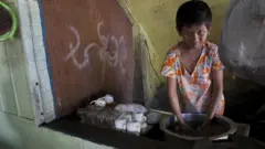 ကလေးသူငယ်အခွင့်အရေးဆိုင်ရာ ဥပဒေကြမ်း ဝေဖန်မှုတွေကြားက အတည်ပြု