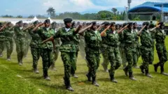 Itsinda ry'abasirikare b'abagore mu birori byo kwizihiza uyu munsi mpuzamahanga mu Rumonge mu majyepfo y'u Burundi
