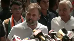 राहुल गांधी