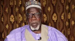 Tsoffafin ma'aikatan sun yi bayanai ne a kan yadda suka samu aikin BBC da yadda ya kasance musu, da rayuwa bayan sun bar aikin da dai wasu abubuwan da suka shafe su.