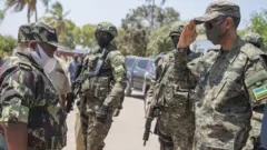Perezida Kagame atera isaluti aramutsa Perezida Nyusi wa Mozambique