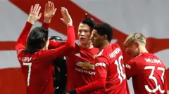 Scott McTominay celebrates his goal against West Ham