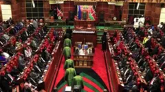Inama nshingamateka ya Kenya nta cumba c'ukwonkerezamwo yateguriye abashingamateka b'abakenyezi bafise abana
