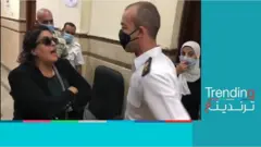 اعتداء مستشارة على ضابط شرطة يثير ضجة في مصر