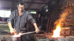 pandai besi