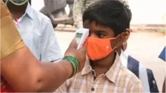 కరోనా పిల్లల బడులు