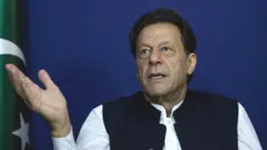 عمران خان