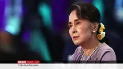 ထပ်တိုးစွဲတဲ့ ၄ မှုအပေါ် ဒေါ်အောင်ဆန်းစုကြည် ဘယ်လိုတုံ့ပြန်