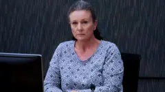 Kathleen Folbigg foi libertada após 20 anos de prisão depois que cientistas identificaram mutações genéticas nas crianças ligadas a possíveis mortes por causas naturais.